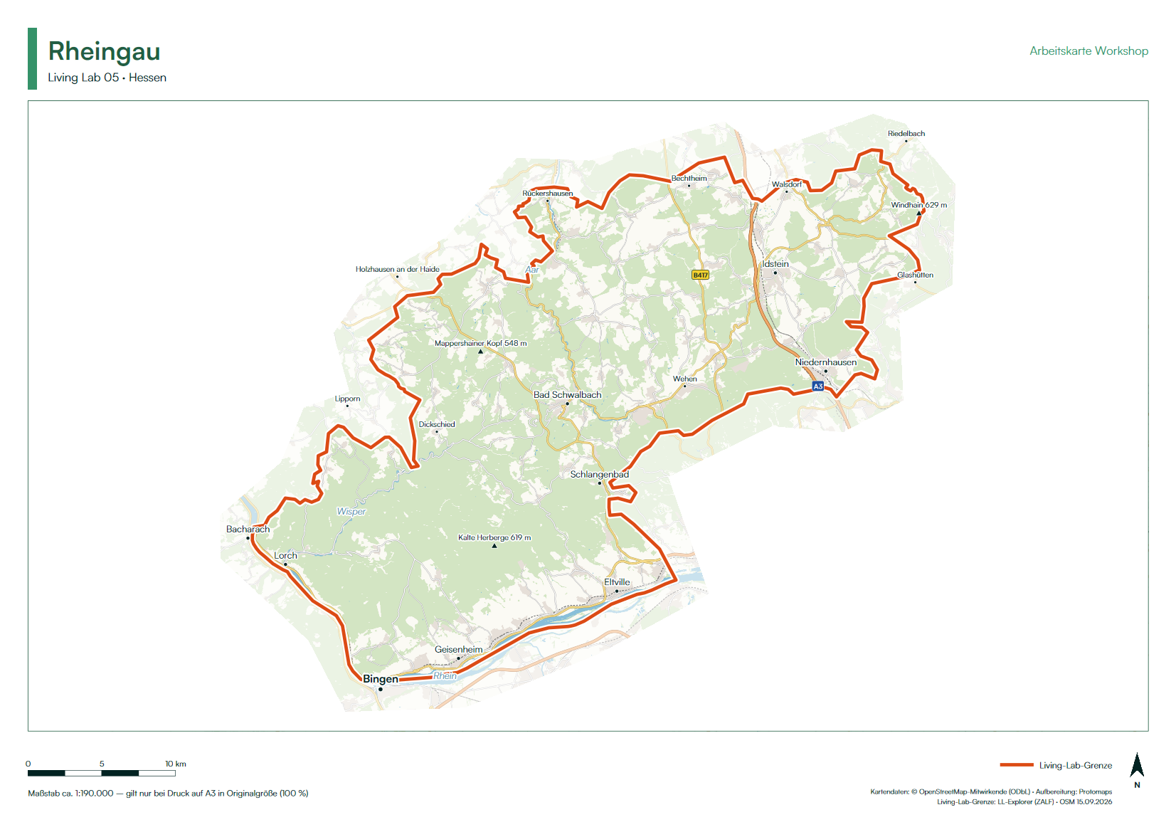 A3-Workshop-Karte des Living Labs Rheingau: eine blasse OpenStreetMap-Grundkarte mit der Living-Lab-Grenze in Orange, wenigen Orts- und Flussbeschriftungen, einer Kopfzeile mit dem Namen des Living Labs sowie Maßstabsleiste und Quellenangabe in der Fußzeile